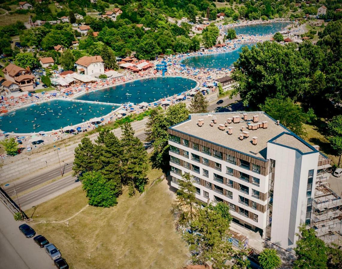 Apartman Epilux Tuzla Exterior photo